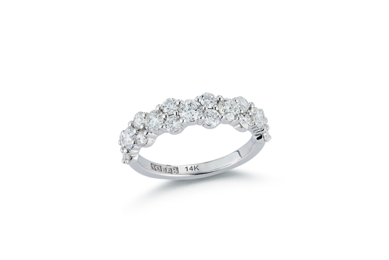 A sparkling diamond fashion ring.