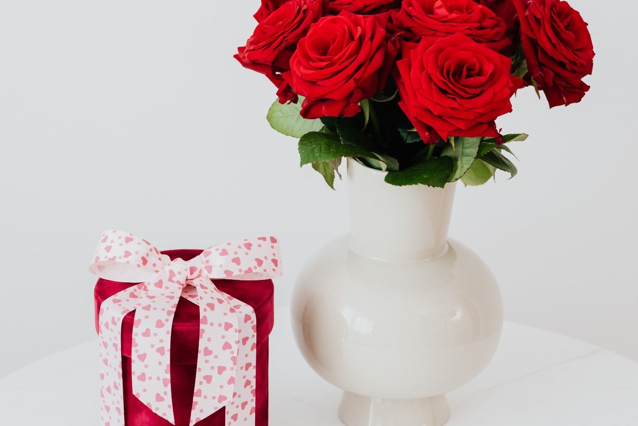 valentines day trends for watches at deutsch and deutsch